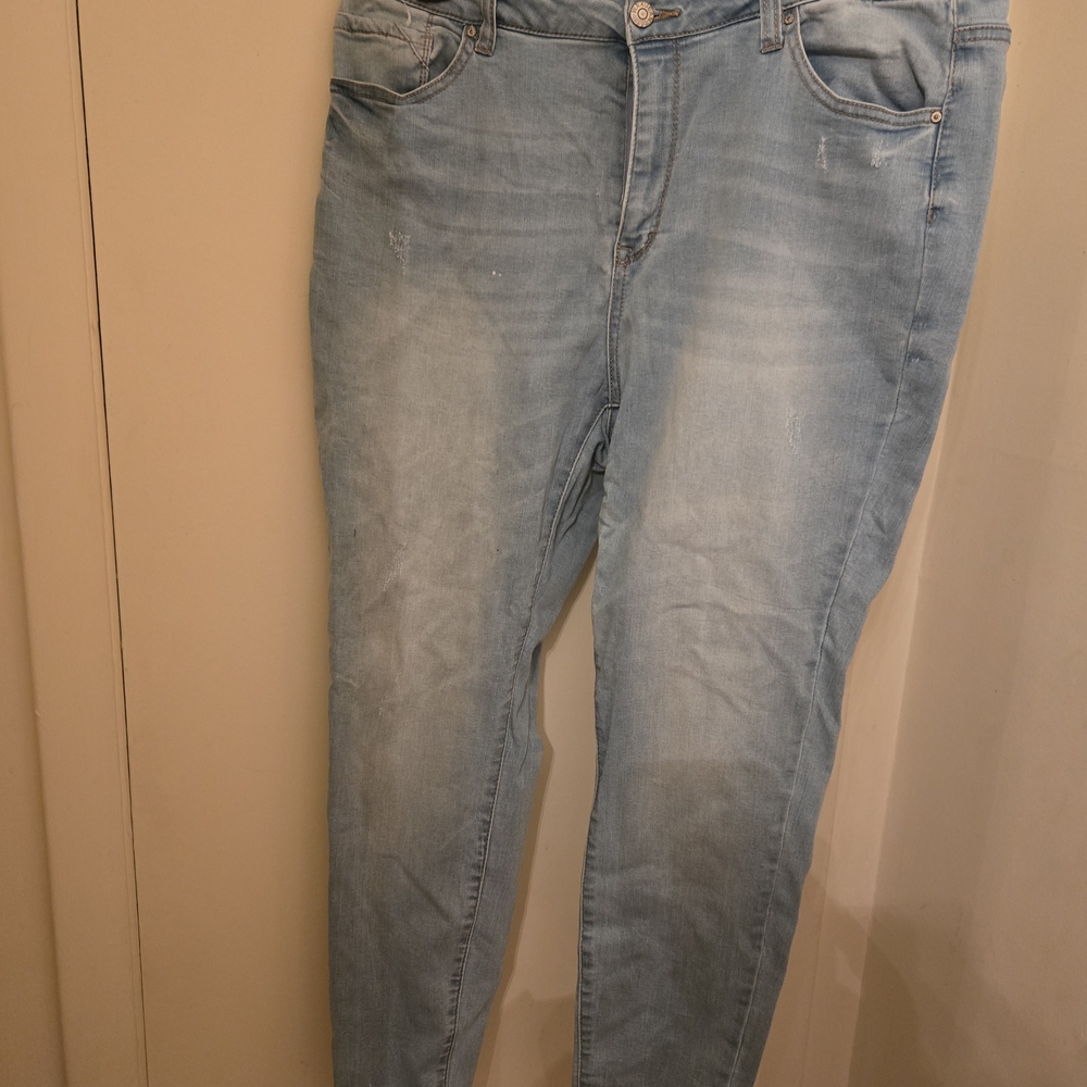Wax Jean Women's Light Blue Ankle Jeans